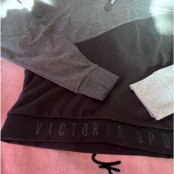 Vs campus pullover Cropped Logo Waist 2018 collection - Picture 5 of 13